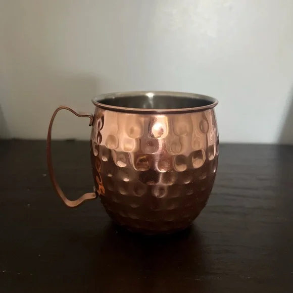 Copper Mug. Great for Moscow mules or drinks en general. - Picture 4 of 8